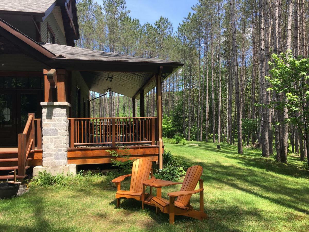 B&B Au Petit Marigot Mont-Tremblant Kültér fotó